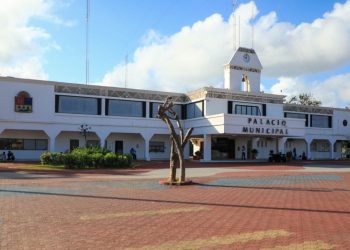 Crisis política estalla dentro del Ayuntamiento de Playa del Carmen