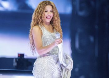 Tribunal falla a favor de Shakira y cancela sanción fiscal en España