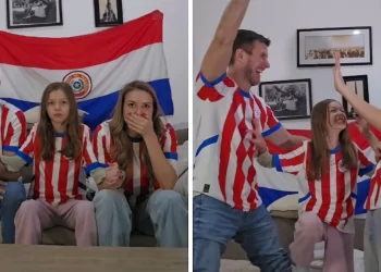 Dallys Ferreira celebra la clasificación de Paraguay en el Mundial