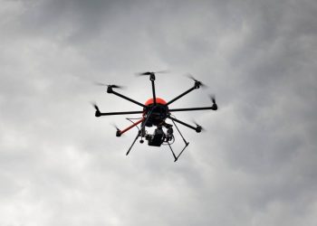 Ataque con drones explosivos contra Ejercito y Policia en Sinaloa deja daños materiales en Escuinapa