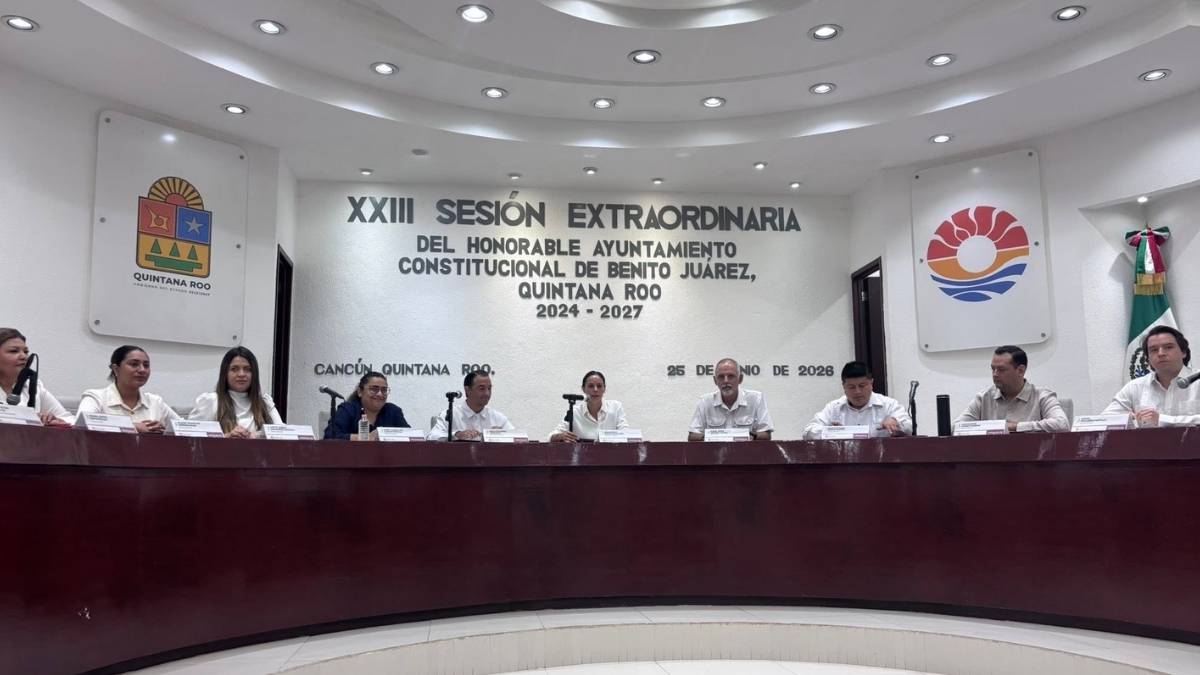 Cabildo de Cancun aprueba licencia de Ana Paty Peralta