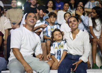 Cancun Fut Fest reune a cientos de aficionados para vivir la pasion del Mundial 2026 en Malecon Tajamar