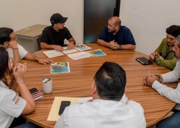 Cancun refuerza limpieza de playas ante aumento historico de sargazo en 2026