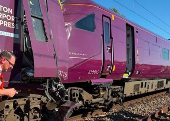 Choque de trenes en Inglaterra deja al menos 89 personas heridas