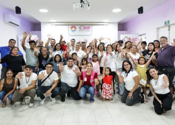 Realizan el taller “Buen Trato en Familia en tu Colonia”, en el fraccionamiento Hacienda Real del Caribe