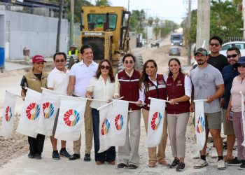 Ana Paty Peralta da banderazo de inicio de las obras de la Avenida Nazareth