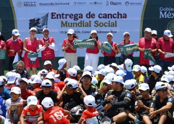 Inauguran cancha de futbol del Proyecto “Mundial Social”