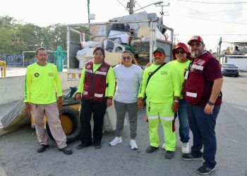 Ayuntamiento de Benito Juárez realiza jornada de descacharrización y nebulización en la Supermanzana 101