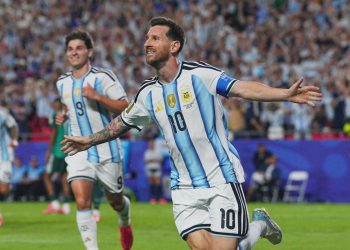 Lamine Yamal celebra su gol con España durante la goleada sobre Arabia Saudita en el Mundial 2026.