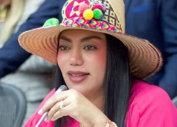 Martha Peralta queda sin abogado en medio de investigación judicial