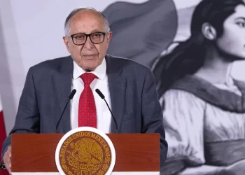 Reconocen medicamentos caducados en Hospital Infantil de México