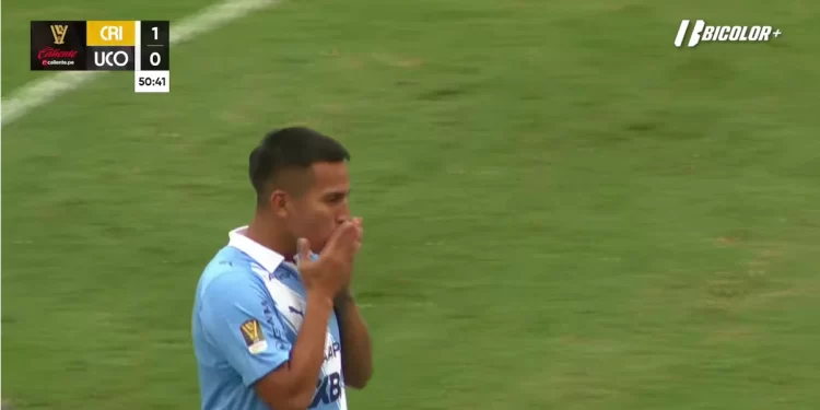 Golazo de Martín Távara en Sporting Cristal vs Unión Comercio
