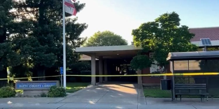 Tiroteo en biblioteca en California deja dos muertos y un menor herido; detienen al agresor