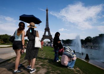 Francia suma mil muertes adicionales por la intensa ola de calor