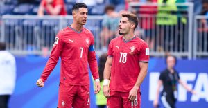     Cristiano Ronaldo muestra frustración tras el empate de Portugal ante RD Congo en el Mundial 2026.