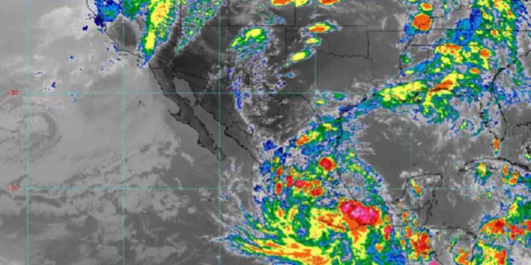 Tormenta “Boris” se acerca a la costa de Guerrero y dejará a su paso lluvias torrenciales