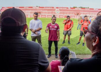 Abanderan a Pioneros Cancún Sub-13 rumbo al torneo nacional juvenil