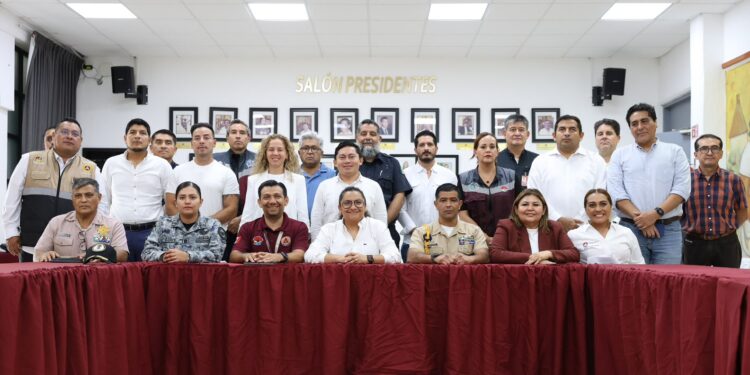 Fortalece Ayuntamiento de BJ prevención para proteger a familias