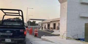 Hallan a trabajador de obra sin vida sobre avenida Chac Mool con huellas de violencia