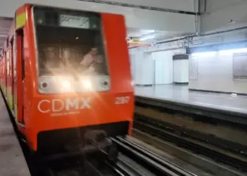 Metro CDMX abrirá más temprano por el Medio Maratón 2026
