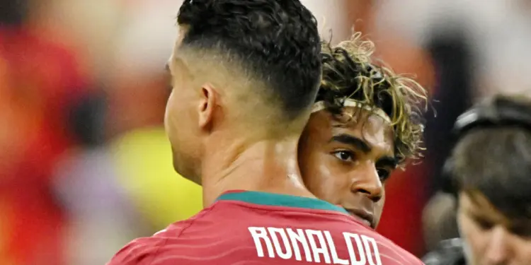 El gesto de Lamine Yamal con Cristiano Ronaldo tras su llanto en el Mundial