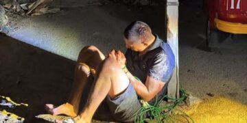 Presunto ladrón es sometido por vecinos en Villas Otoch Paraíso