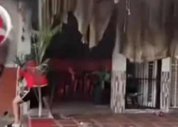Incendio en restaurante de Cali deja una mujer herida grave