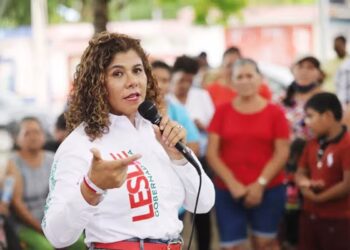Leslie Hendricks busca la candidatura del PRI en 2027 en Quintana Roo