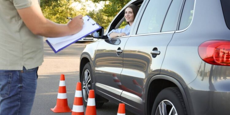 Ofrece Transito Municipal siete cursos de manejo inteligente en temporada vacacional