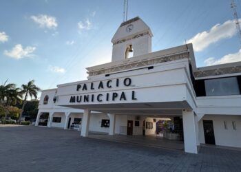 Exfuncionarios son citados por posibles desvíos en Playa del Carmen