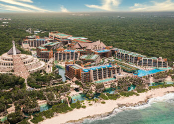 Pese a la eliminación de México Xcaret ofrecerá descuentos a aficionados