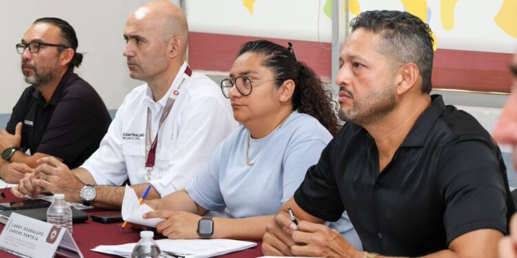 Invitan a participar en la  XXXI Edición 2026 del curso de verano “Baaxlo´ob Paalalo´ob”