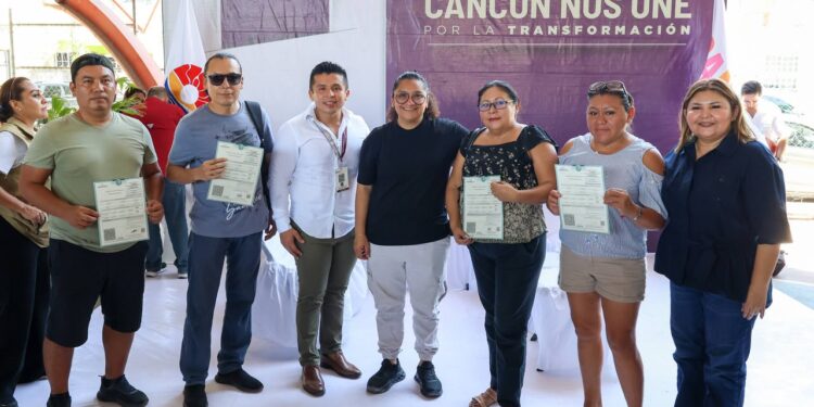 Realizan la jornada Día del Pueblo, Cancún nos Une por la Transformación” en el domo de la Supermanzana 247