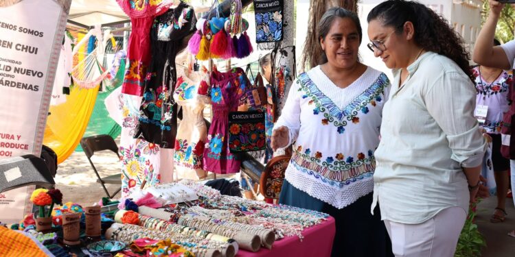 Realizan la Cuarta Feria de la Estrategia Nacional para el Fortalecimiento de las Familias en el Parque Ecológico de Villas Otoch