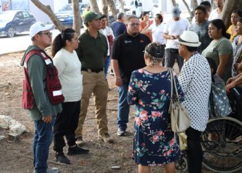 Realizan jornada de descacharrización en dos puntos de la Supermanzana 95 de Cancún