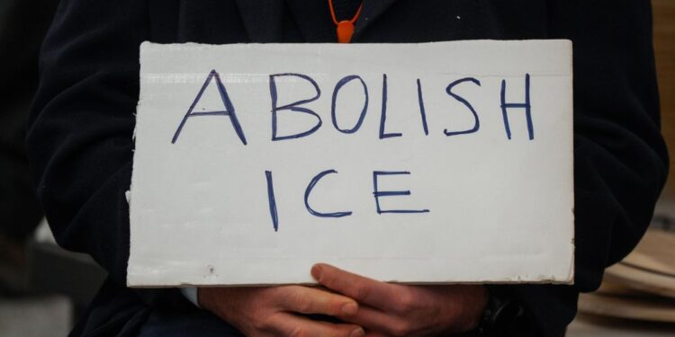 México presenta denuncias y pide intervención de la ONU por muertes de migrantes mexicanos bajo custodia del ICE