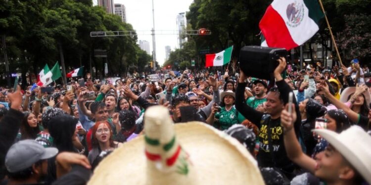 Mundial 2026: siete de cada 10 comercios reportaron mayores ventas en México