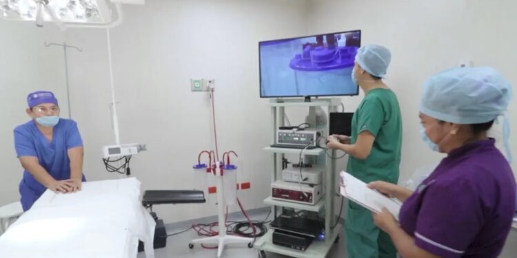 Crece turismo médico en Cancún por altos costos de tratamientos en Estados Unidos