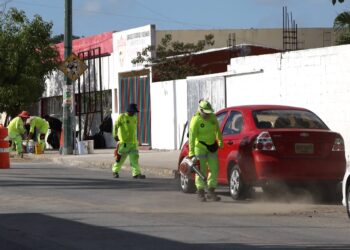 Realiza Ayuntamiento de BJ acciones de mantenimiento y seguridad peatonal en la SM 92