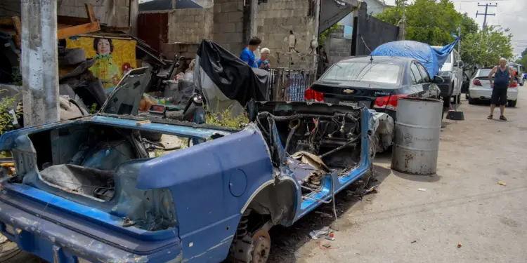 Gobierno de BJ pone orden en talleres de la SM 95
