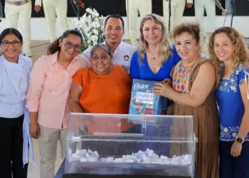 Reconocen legado de trabajadores jubilados y pensionados del Ayuntamiento de BJ