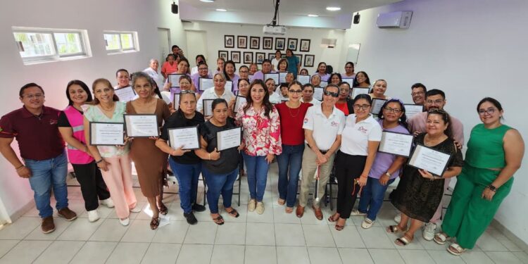 Prioriza DIF Benito Juárez salud mental de personas cuidadoras