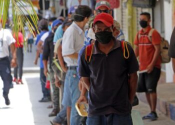 Cancún se mantiene como imán para migrantes repatriados y desplazados