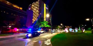 Turista estadounidense muere tras caer del piso 18 en hotel de Cancún