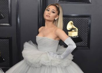 Ariana Grande pausara su carrera tras finalizar su gira busca alejarse del escrutinio publico