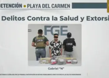 Detienen a sujeto ligado a extorsiones contra restaurantes en Playa del Carmen
