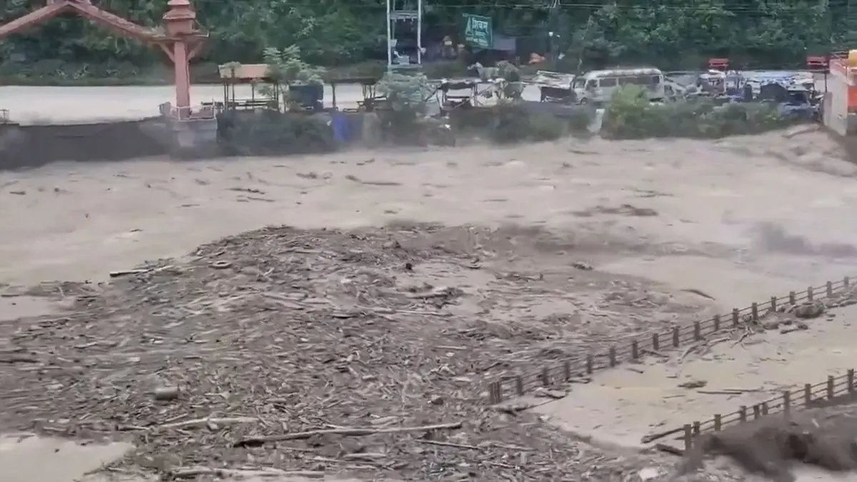 Que provoco la inundacion en Nepal