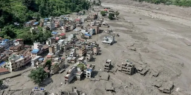 Riada en Nepal deja 362 muertos y 10 mil familias necesitan ayuda urgente OMS