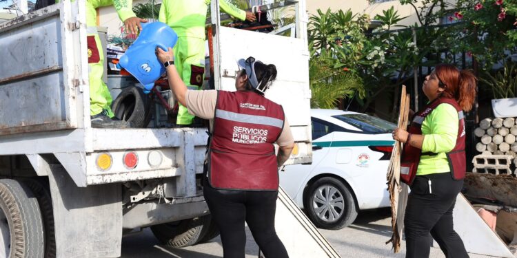 Se clausuró un basurero clandestino en la Supermanzana 225, en la Avenida Centenario