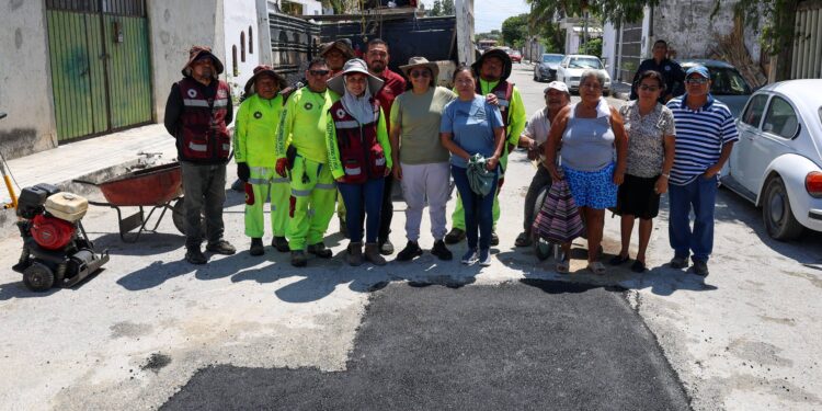 Realizan trabajos de mantenimiento en la SM 38 y bacheo en la SM 231 de Cancún